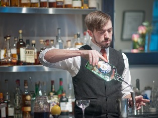 20140304-bartender-Bill Anderson-primary