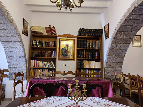 AITHOUSA IOAN PRODROMOU 4