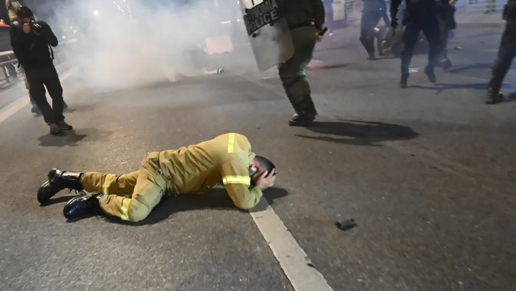 mat pirosvestes 1.png