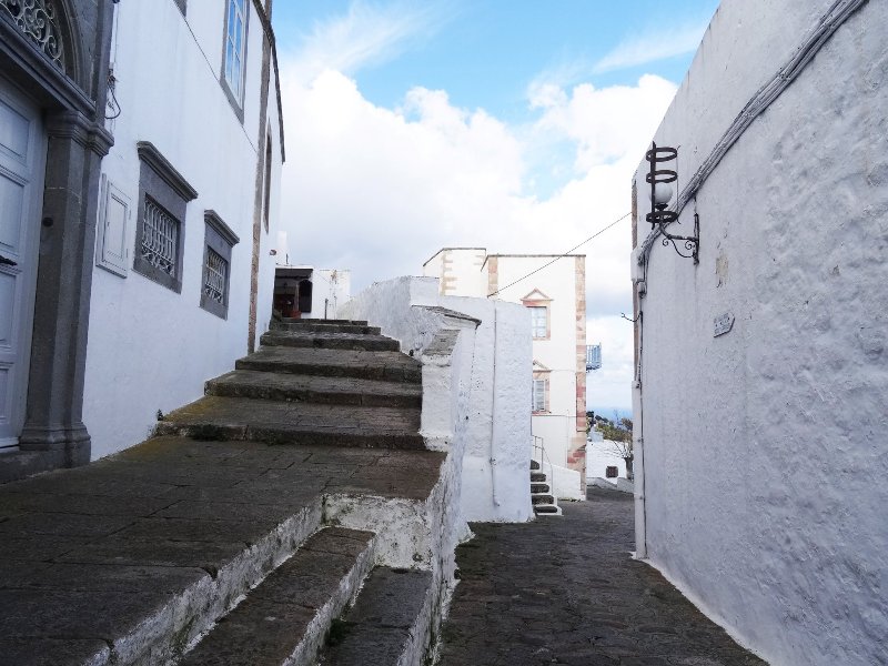XORA PORTES SOKAKIA2 o
