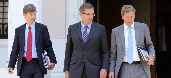 troika-maximou-660_10