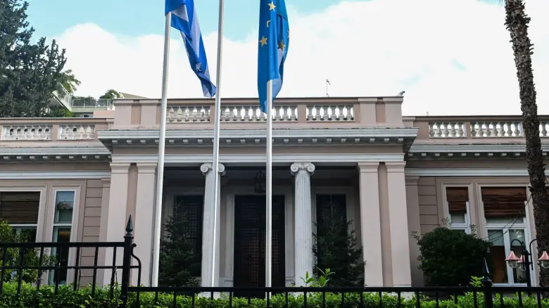 Έκτακτη συνεδρίαση του ΚΥΣΕΑ στο Μαξίμου μετά τις επιθέσεις στο Ιράν