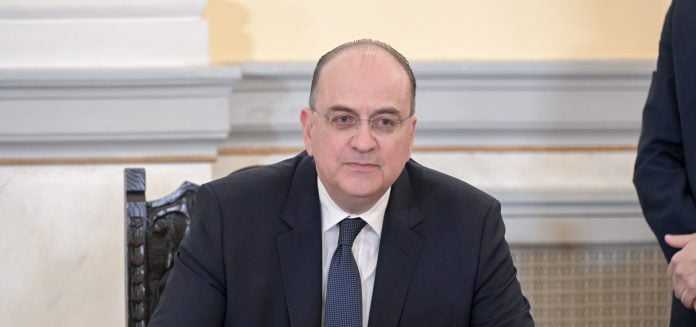 Μακάριος Λαζαρίδης: Παραίτηση με αιχμές – «Δεν θα επιτρέψω σε κανέναν να αμαυρώσει την πορεία μου»