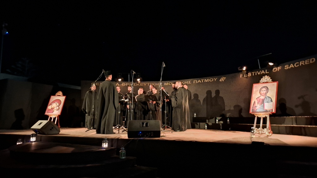 Τα φεστιβάλ  Chamber music  και Θρησκευτικής μουσικής  χωρίζουν