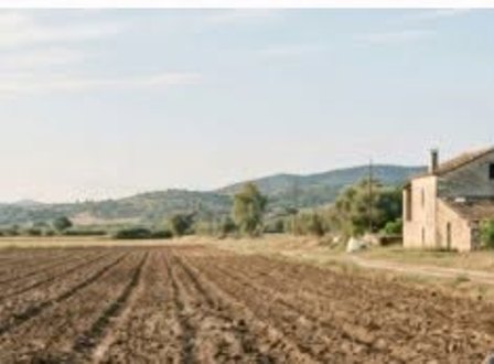 Ήρθε νερό 280,00  ευρώ  σε χωράφι συμπολίτη μας. Ο δήμος  του ζητά να ελέγξει τα καζανάκια