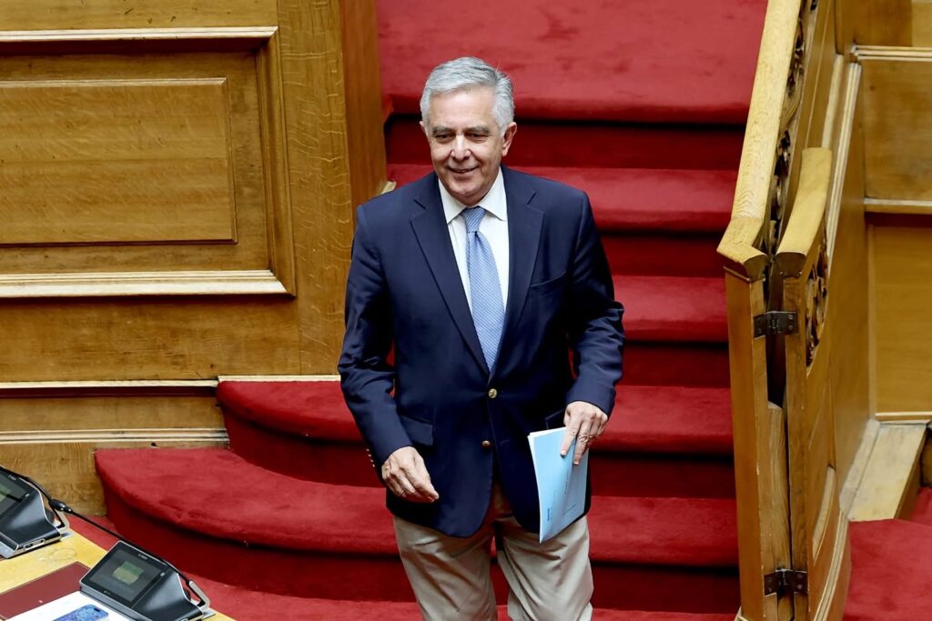 Για 8η φορά Κοσμήτορας της Βουλής των Ελλήνων ο Βασίλης Α. Υψηλάντης