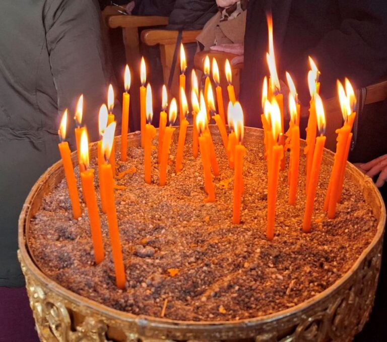 Ο Ακάθιστος ύμνος στο “Ρόδον το Αμάραντον” στη Σκάλα Πάτμου